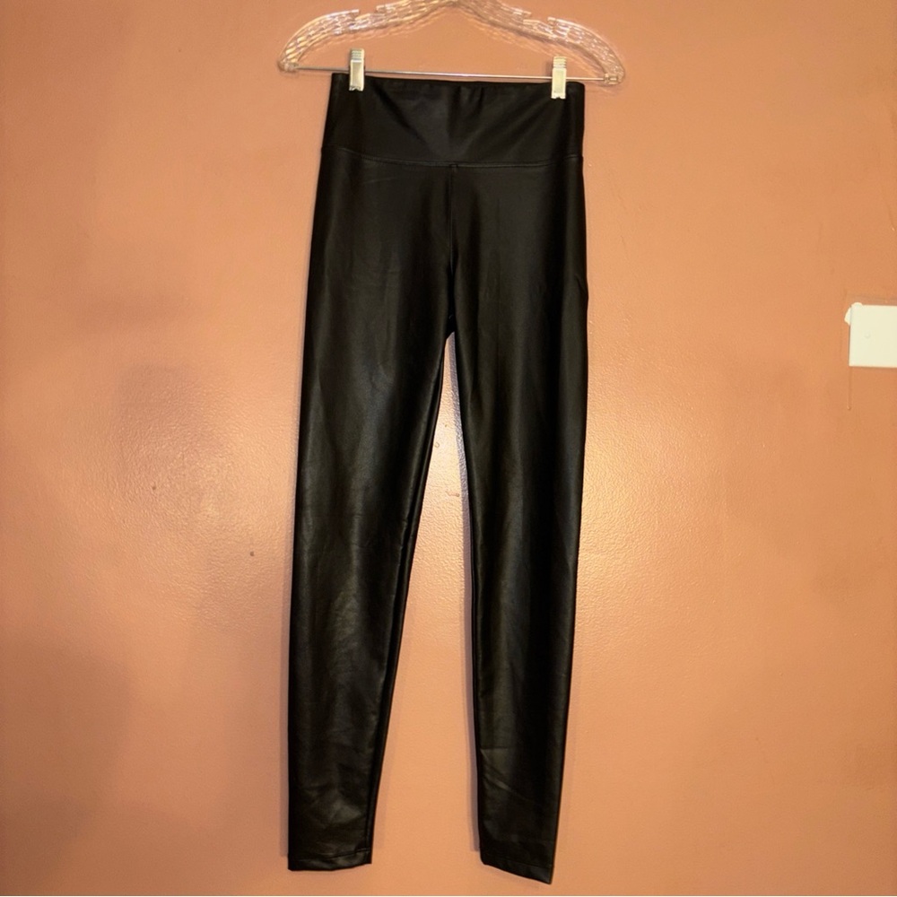 American Eagle Vegan Leather High Rise Leggings Sz XS Faux Pleather